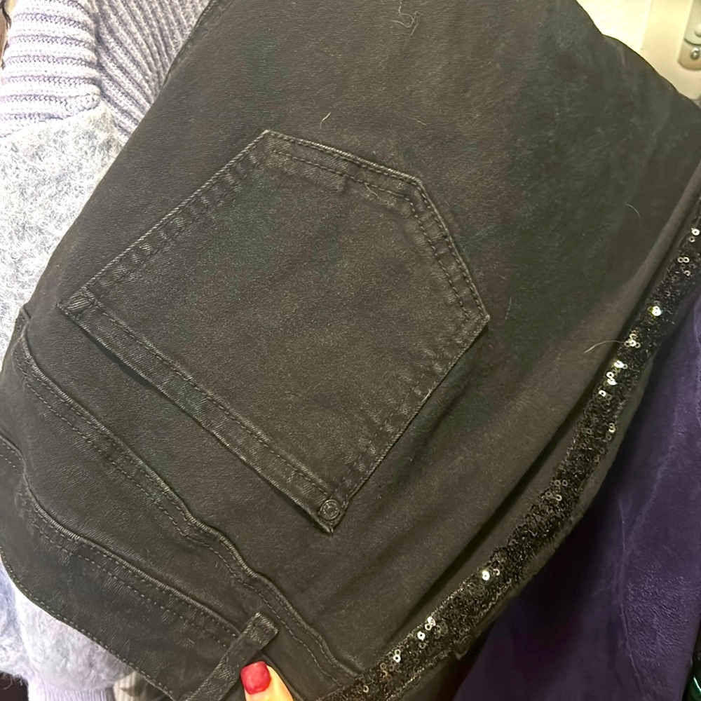 Black Sequined Jeans🖤
